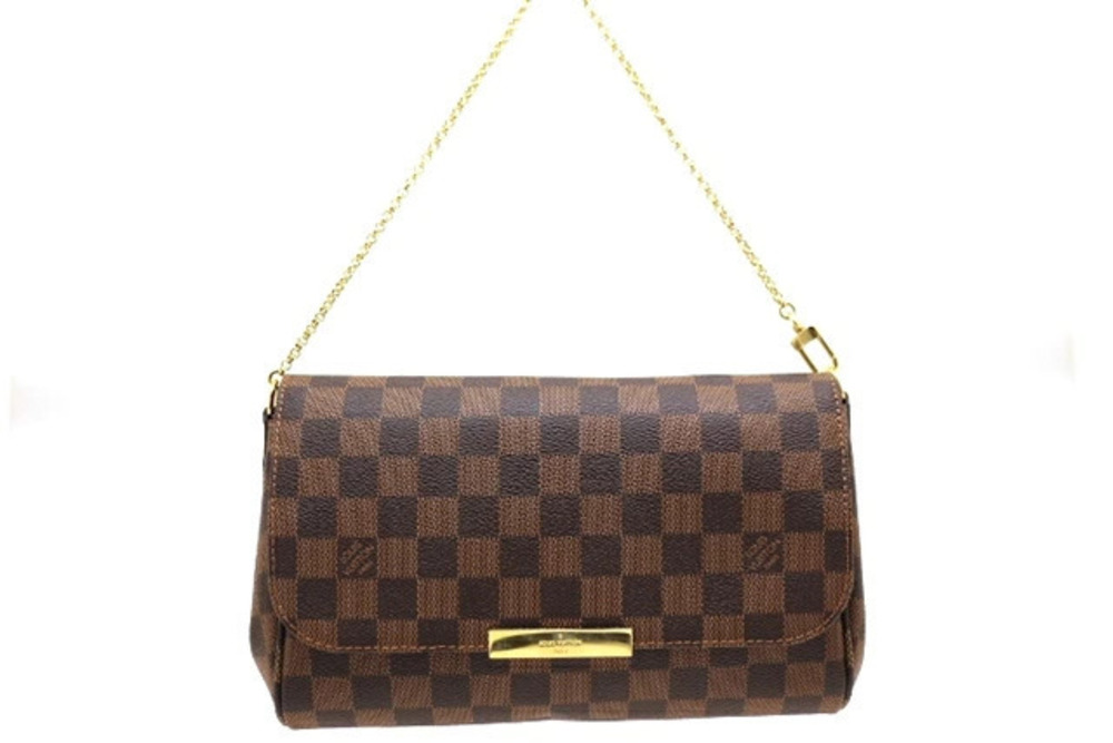 LOUIS VUITTON Favorite Shoulder Bag Damier
